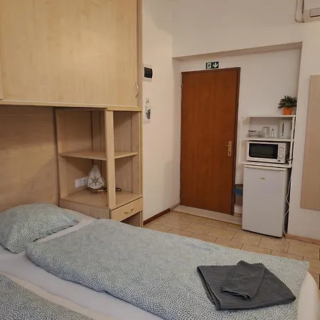 Borbarátok Háza Győr