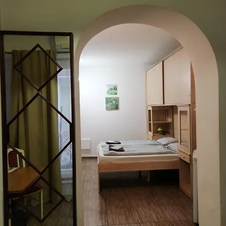 Pensión Borbarátok Háza Győr
