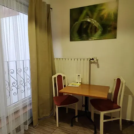 Borbarátok Háza *